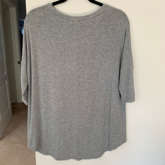 American Eagle super soft 3/4 sleeved tee - Picture 3 of 3